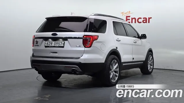 Ford Explorer 2016 — фото 2