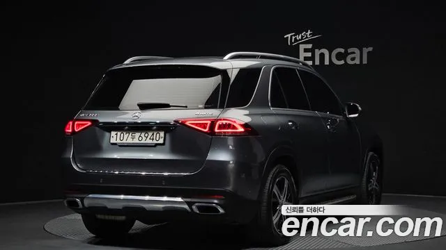 Mercedes-Benz GLE-Class 2020 — фото 2
