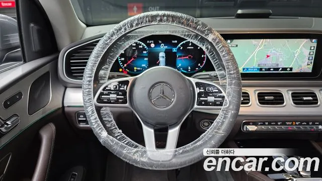 Mercedes-Benz GLE-Class 2020 — фото 19