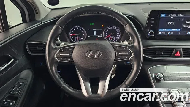 Hyundai Santafe 2021 — фото 20