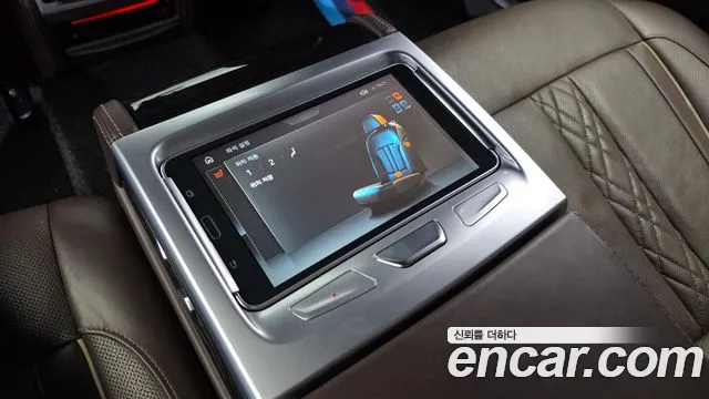 BMW 7-Series 2018 — фото 17