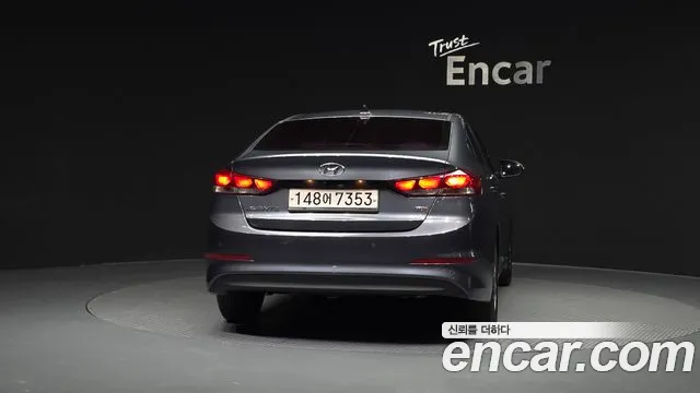 Hyundai AVANTE 2017 — фото 4