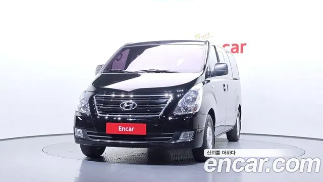 Hyundai Starex 2018 — фото 3