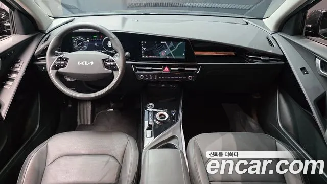 Kia Niro 2024 — фото 10