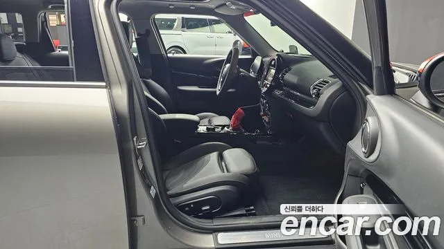 Mini Clubman 2021 — фото 15