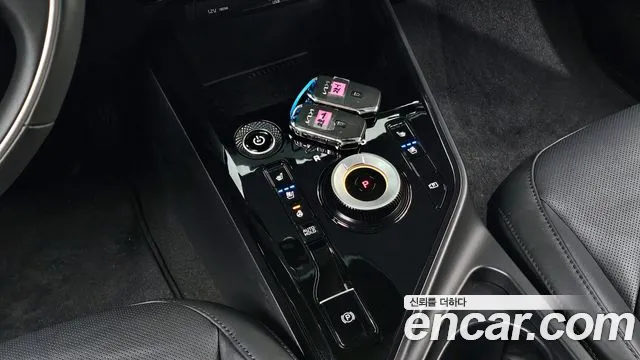 Kia Niro 2024 — фото 11