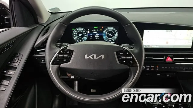 Kia Niro 2024 — фото 18