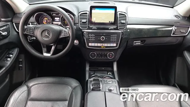 Mercedes-Benz GLS-Class 2017 — фото 10