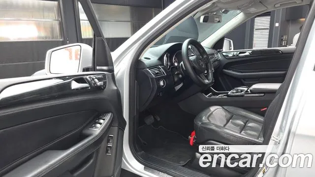 Mercedes-Benz GLS-Class 2017 — фото 13