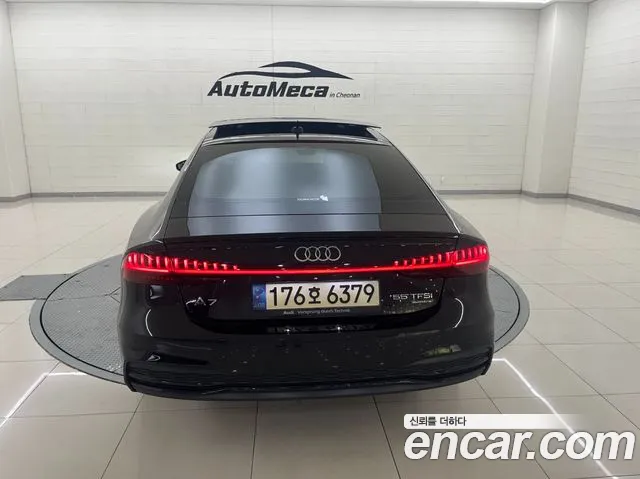 Audi A7 2022 — фото 3