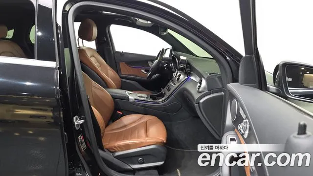 Mercedes-Benz GLC-Class 2022 — фото 17