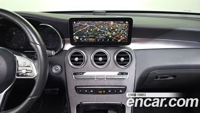 Mercedes-Benz GLC-Class 2022 — фото 20