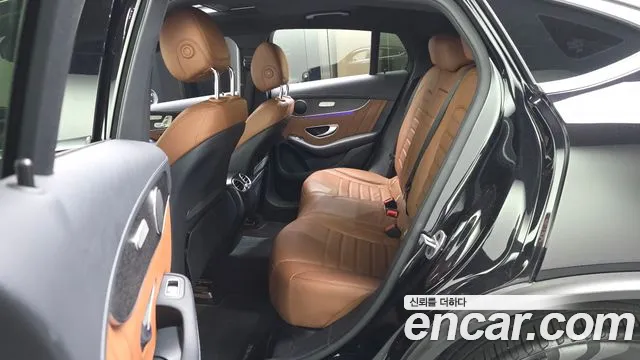 Mercedes-Benz GLC-Class 2022 — фото 16