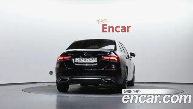 Mercedes-Benz A-Class 2020 — фото 4