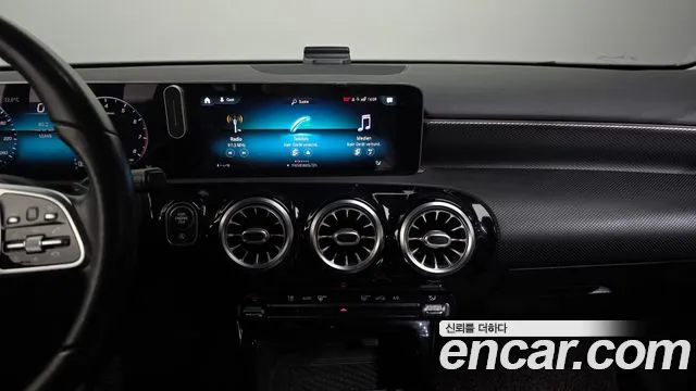 Mercedes-Benz A-Class 2020 — фото 20