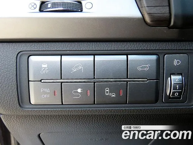 KG_Mobility_Ssangyong Rexton 2019 — фото 12