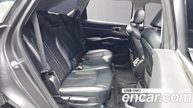 Kia Sorento 2023 — фото 18