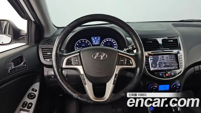 Hyundai Accent 2014 — фото 18