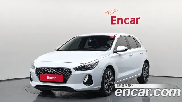 Hyundai i30 2017 — фото 1