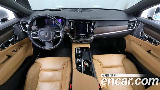 Volvo S90 2022 — фото 10