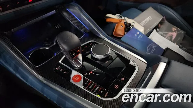 BMW XM 2025 — фото 12