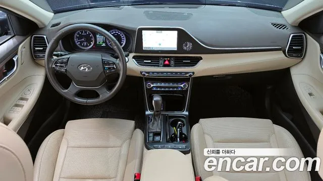 Hyundai Grandeur 2019 — фото 10