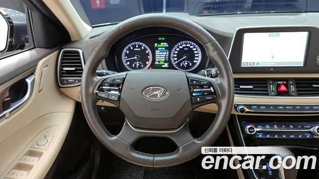 Hyundai Grandeur 2019 — фото 19
