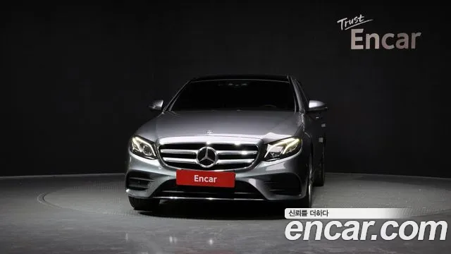 Mercedes-Benz E-Class 2019 — фото 3