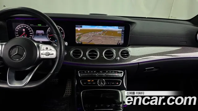 Mercedes-Benz E-Class 2019 — фото 14