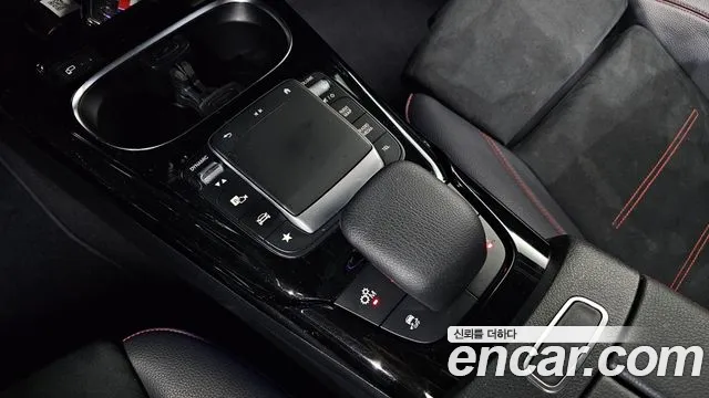 Mercedes-Benz A-Class 2021 — фото 19