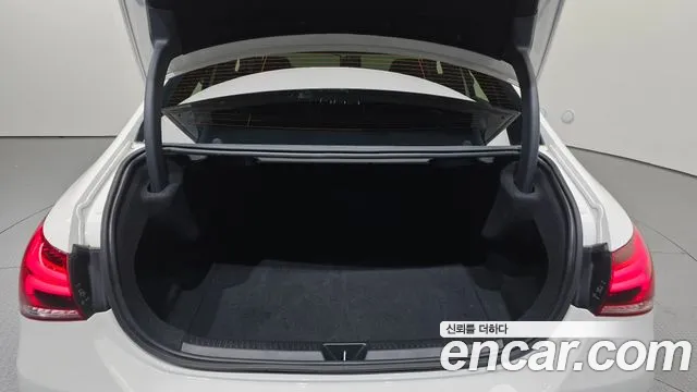 Mercedes-Benz A-Class 2021 — фото 20