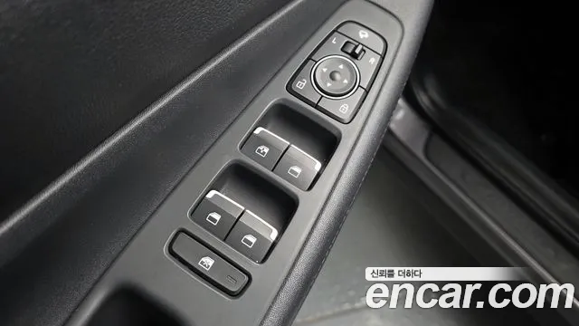 Hyundai Santafe 2021 — фото 20