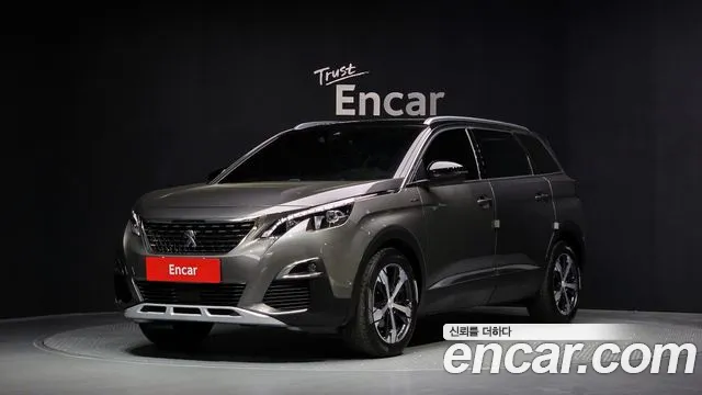 Peugeot 5008