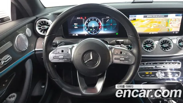 Mercedes-Benz E-Class 2020 — фото 18