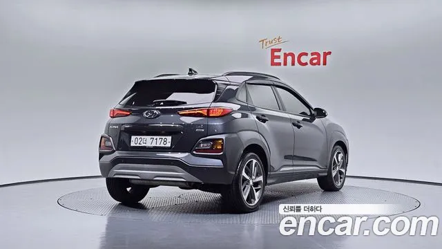 Hyundai Kona 2018 — фото 2