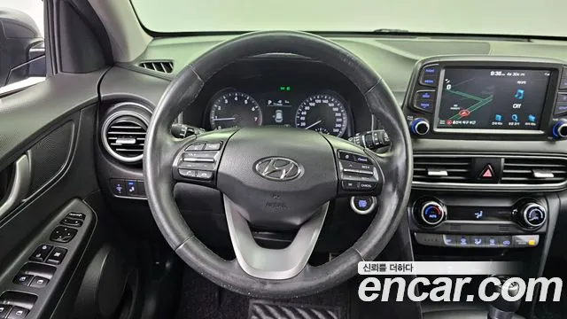 Hyundai Kona 2018 — фото 19
