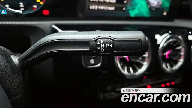 Mercedes-Benz CLA-Class 2023 — фото 12