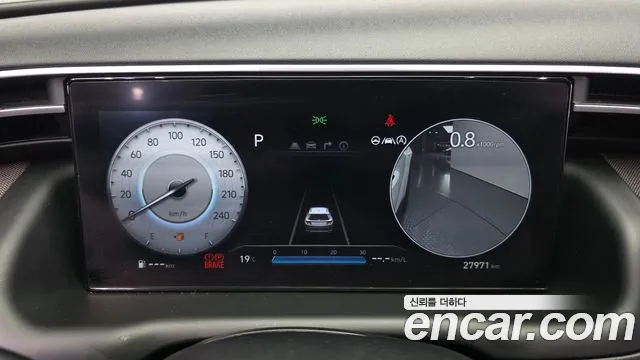 Hyundai Tucson 2022 — фото 11