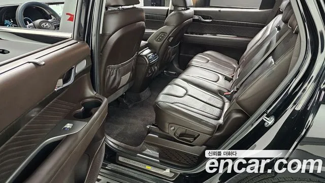 Hyundai Palisade 2023 — фото 12