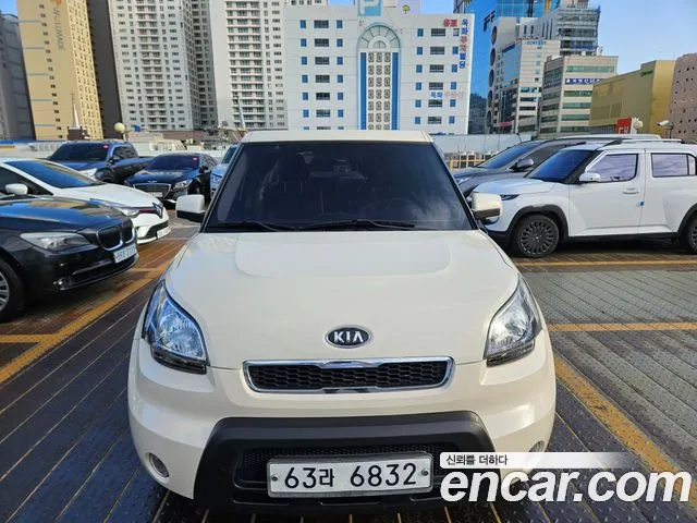 Kia Soul 2011 — фото 1