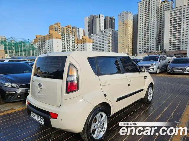 Kia Soul 2011 — фото 4