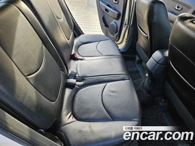 Kia Soul 2011 — фото 12