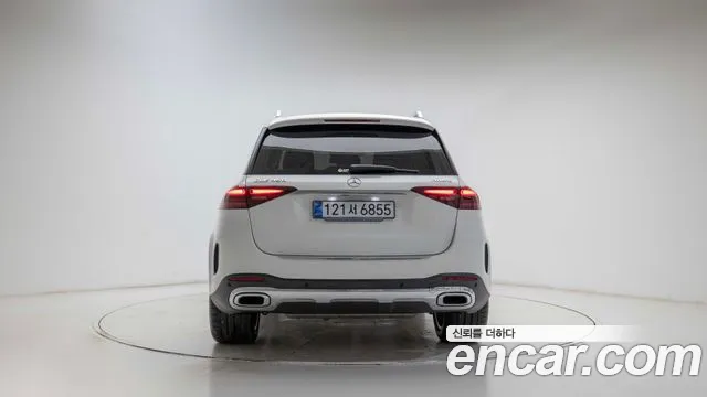 Mercedes-Benz GLE-Class 2025 — фото 4