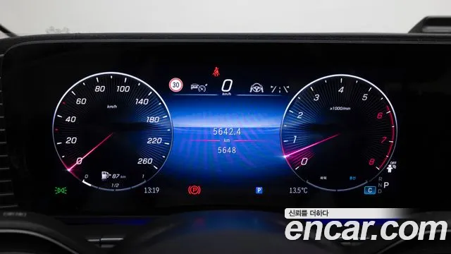 Mercedes-Benz GLE-Class 2025 — фото 8