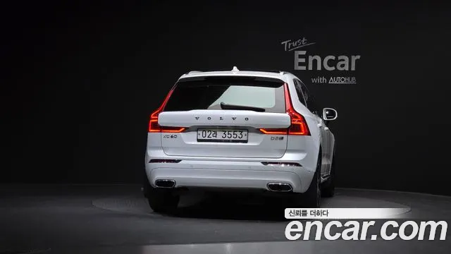 Volvo XC60 2018 — фото 4