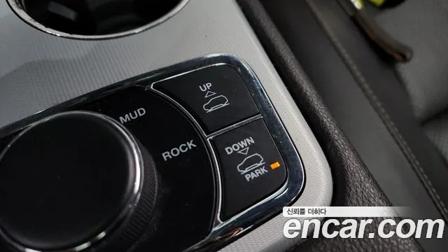 Jeep Cherokee 2018 — фото 17