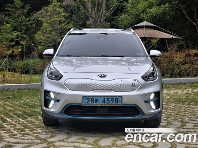 Kia Niro 2019 — фото 2