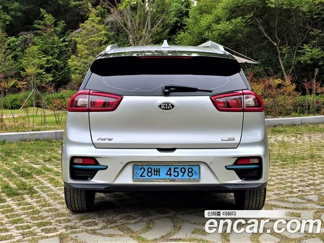 Kia Niro 2019 — фото 5