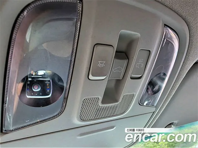 Kia Niro 2019 — фото 15
