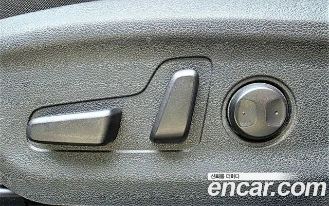 Kia Niro 2019 — фото 19